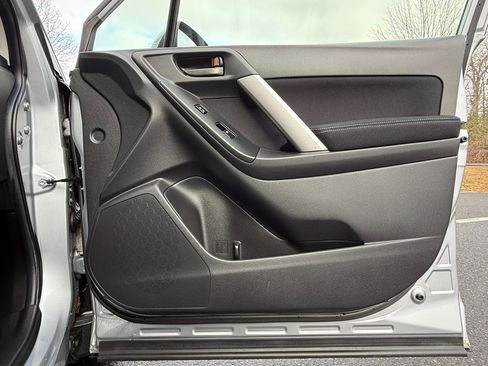 Used 2015 Subaru Forester 2.5i Premium w/ All-Weather Package image 27