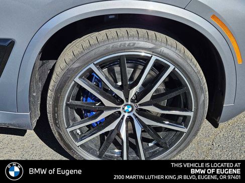 New 2026 BMW X5 M60i image 9