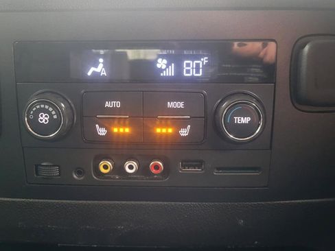 Used 2016 Chevrolet Tahoe LT AWD/4WD image 27