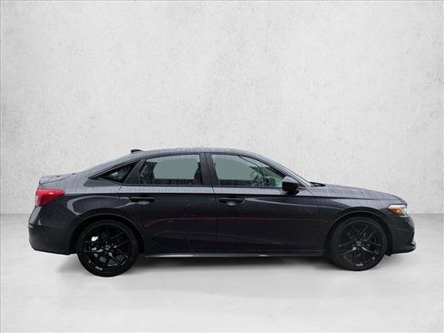 Used 2024 Honda Civic Sport image 4