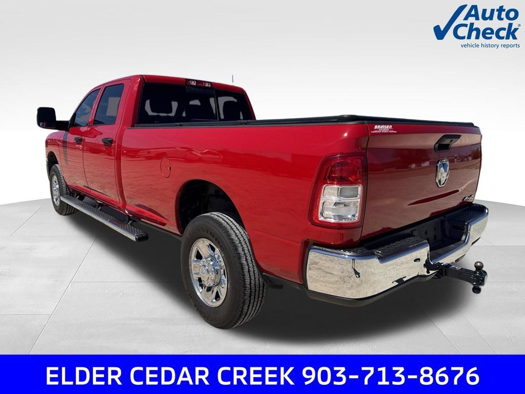 Used 2024 RAM 2500 Tradesman w/ Chrome Appearance Group AWD/4WD image 6