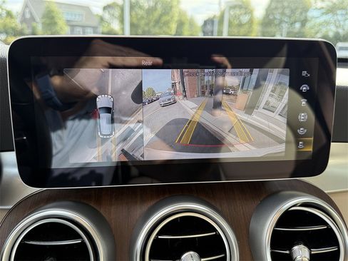 Certified 2022 Mercedes-Benz GLC 300 4MATIC image 20