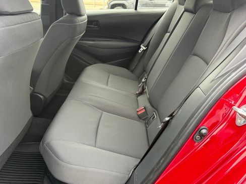 Used 2025 Toyota Corolla LE w/ LE Premium Package FWD image 30