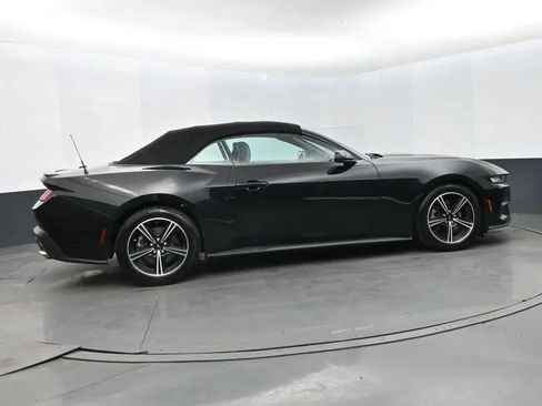 Used 2024 Ford Mustang Premium RWD image 4