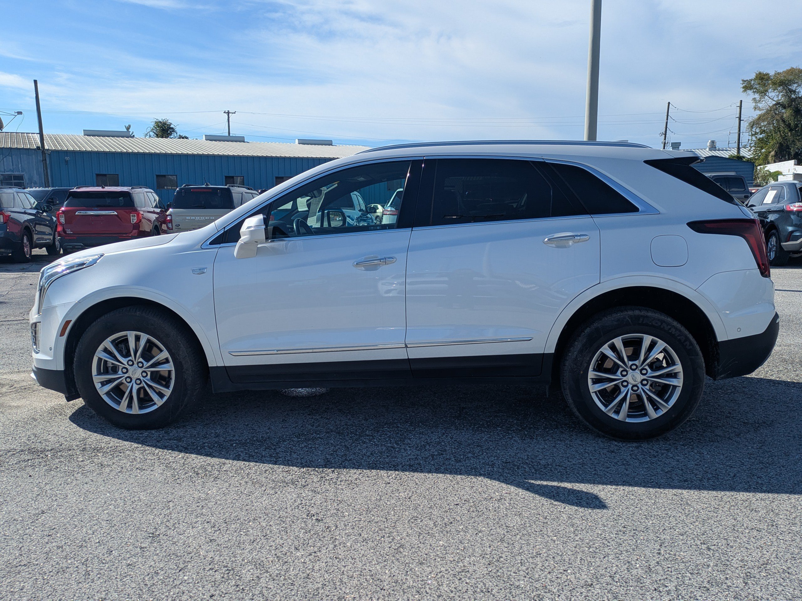Used 2022 Cadillac XT5 Premium Luxury FWD image 7