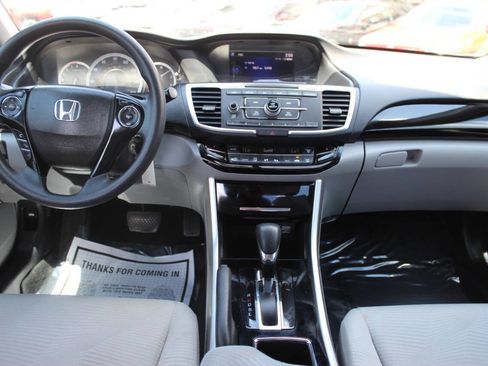 Used 2016 Honda Accord LX image 18