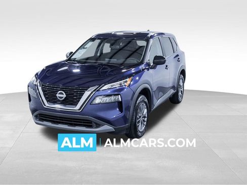 Used 2023 Nissan Rogue S image 1