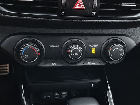 Used 2020 Kia Forte GT-Line w/ GT-Line Premium Package image 29