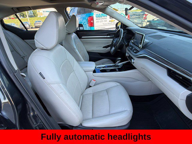 Used 2022 Nissan Altima 2.5 SL FWD image 18
