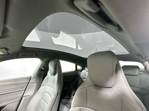 Certified 2025 Porsche Taycan image 21