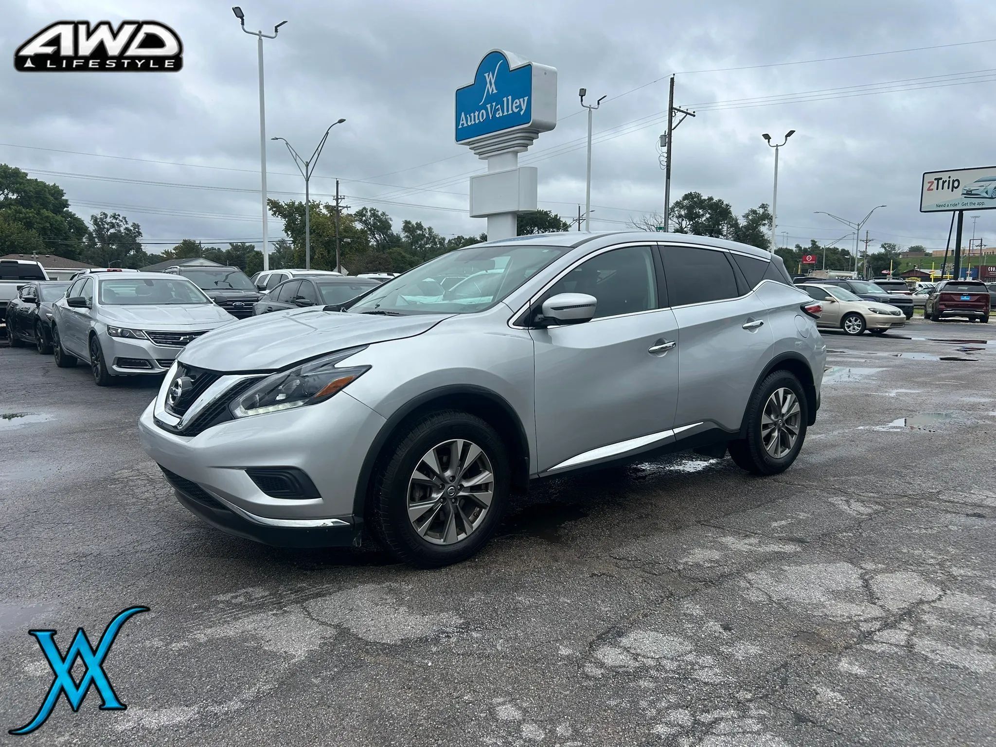 Used 2018 Nissan Murano S AWD/4WD image 3
