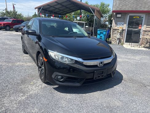 Used 2017 Honda Civic EX-L image 3