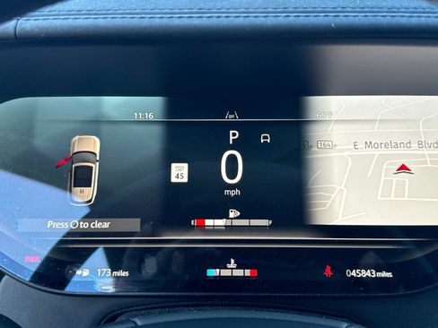 Certified 2024 Land Rover Range Rover Long Wheelbase SE image 29