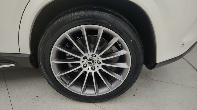Used 2024 Mercedes-Benz GLE 450 4MATIC image 87