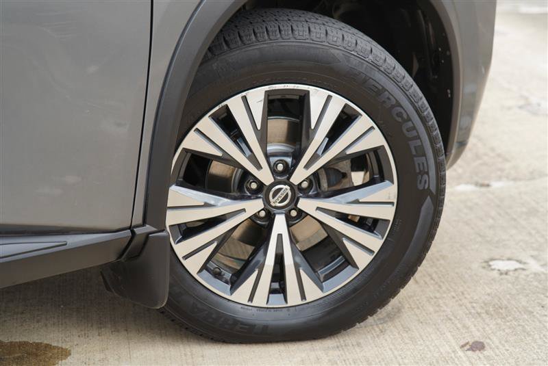 Used 2021 Nissan Rogue SV w/ Premium Package AWD/4WD image 17