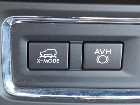 Used 2021 Subaru Ascent Premium AWD/4WD image 9