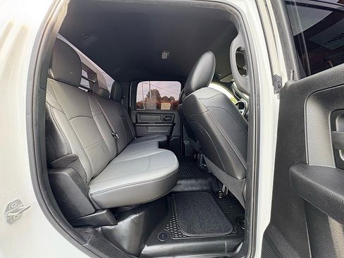 Used 2022 RAM 5500 Tradesman w/ Safety Group image 28