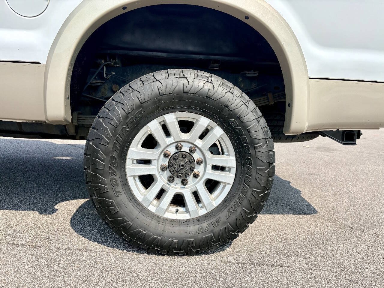 Used 2008 Ford F350 Lariat AWD/4WD image 34