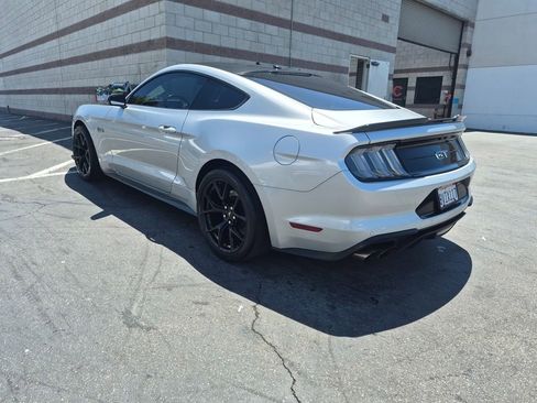 Used 2019 Ford Mustang GT Premium w/ Performance Package - Level 2 RWD image 5