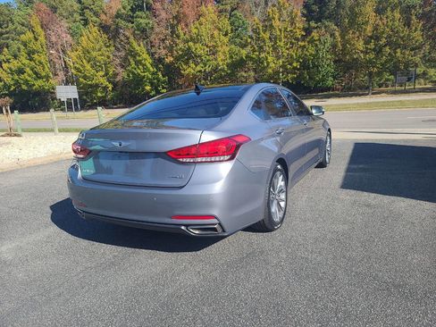 Used 2016 Hyundai Genesis 3.8 w/ Option Group 04 image 7