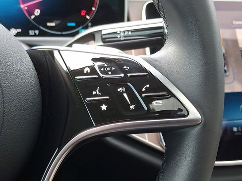 Certified 2025 Mercedes-Benz E 350 4MATIC Sedan image 22