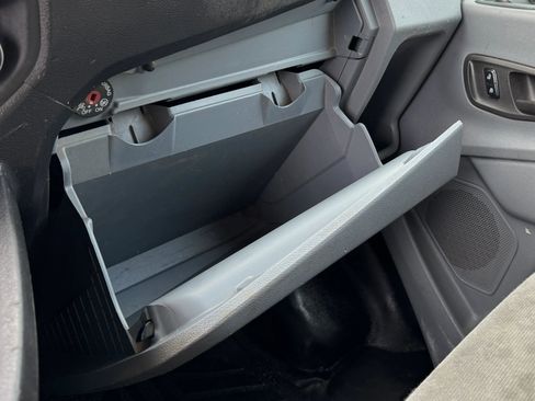 Used 2015 Ford Transit 250 148 Medium Roof image 25