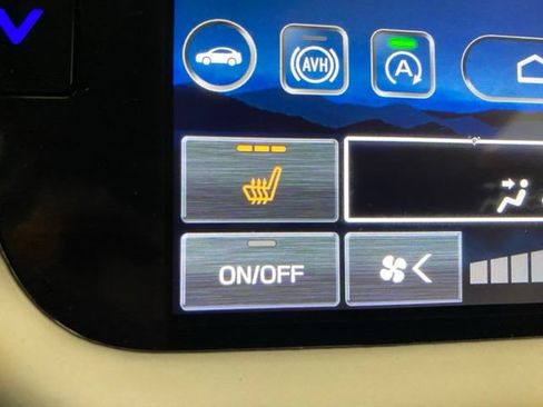 Used 2024 Subaru Outback Limited AWD/4WD image 21