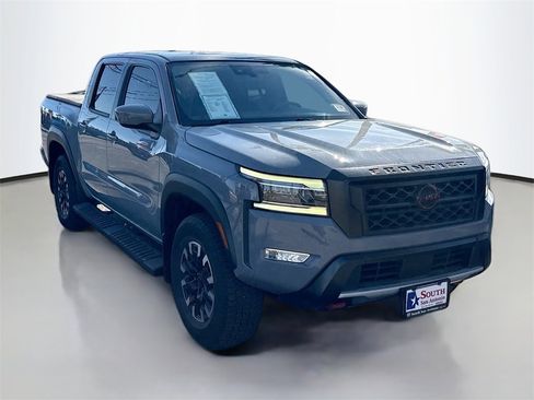 Used 2022 Nissan Frontier PRO-4X w/ Off-Road Protection Package image 3