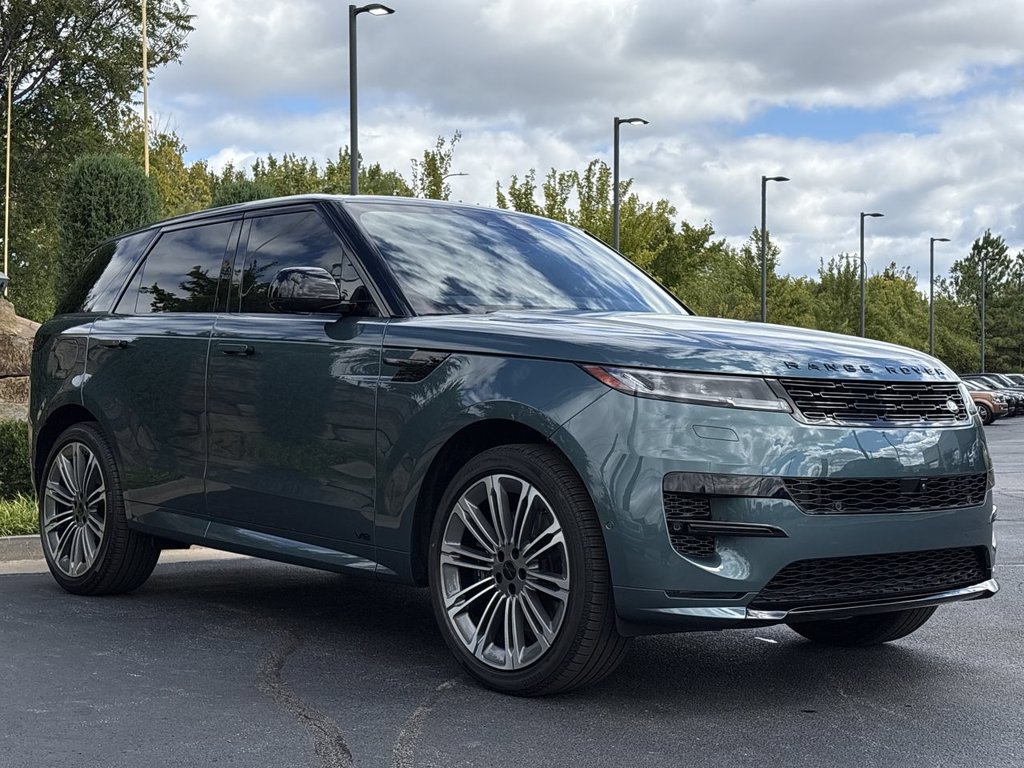 New 2027 Land Rover Range Rover Sport Dynamic SE AWD/4WD image 7