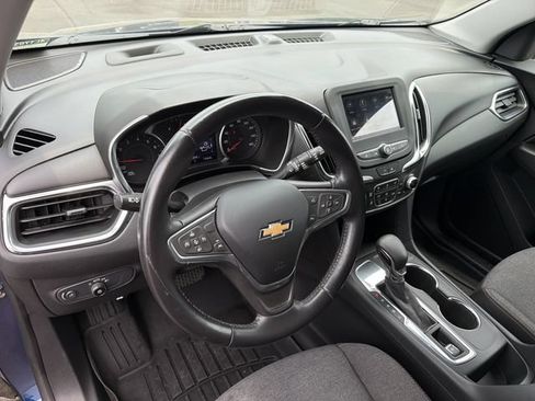 Used 2022 Chevrolet Equinox LT FWD image 16