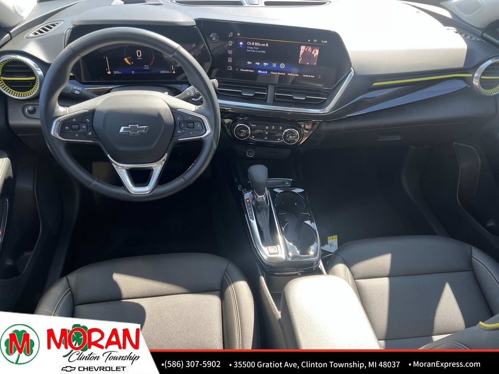 Certified 2025 Chevrolet Trax ACTIV w/ Driver Confidence Package FWD image 14