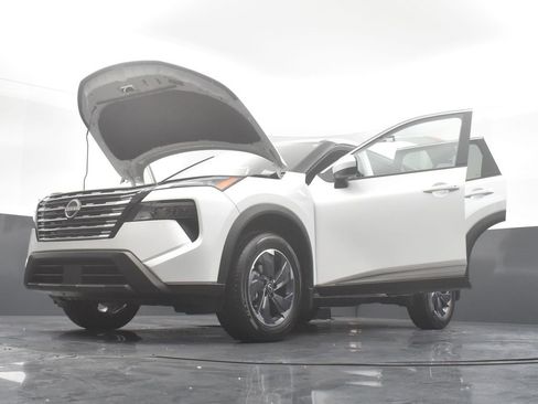 New 2026 Nissan Rogue SV image 37