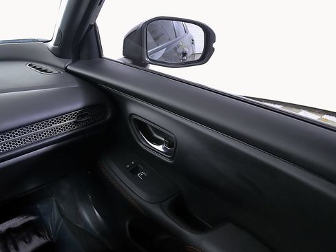 Used 2024 Honda HR-V Sport image 20