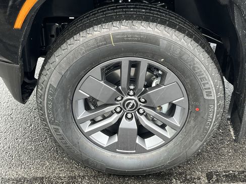 New 2026 Nissan Frontier SV w/ SV Convenience Package image 11