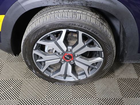 Used 2023 Kia Seltos SX image 19