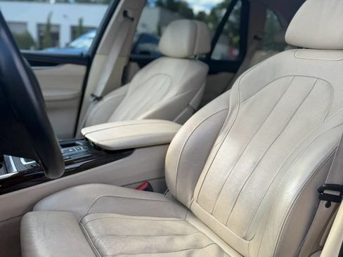Used 2015 BMW X5 xDrive50i AWD/4WD image 11