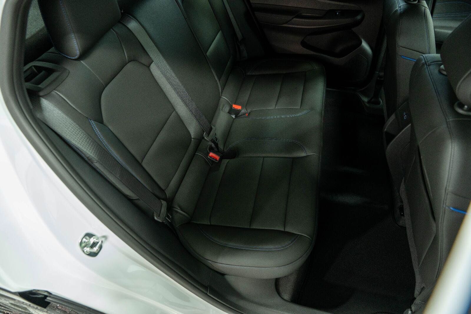 New 2026 Buick Envista Sport Touring w/ Convenience I Package FWD image 19
