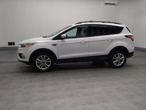 Used 2018 Ford Escape SE AWD/4WD image 2
