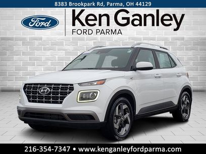 Used 2020 Hyundai Venue SEL w/ Convenience + Premium Package