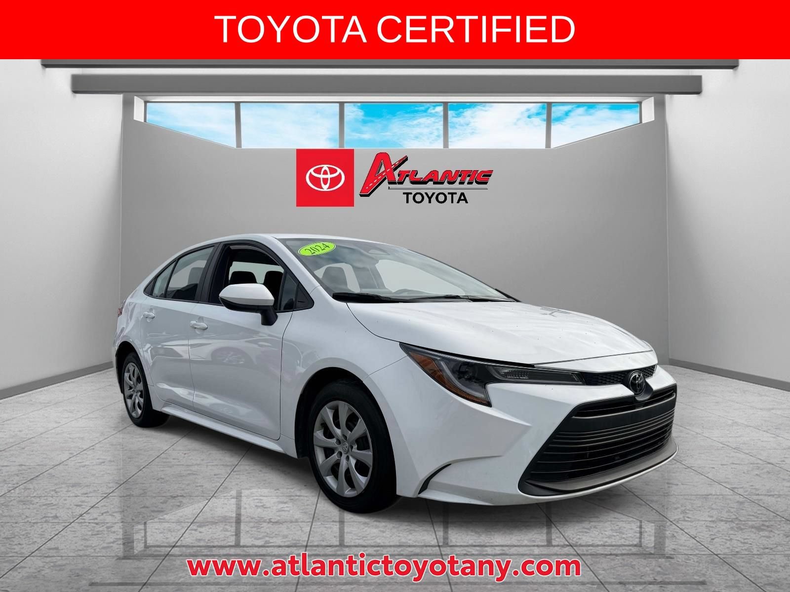 Certified 2024 Toyota Corolla LE FWD image 1