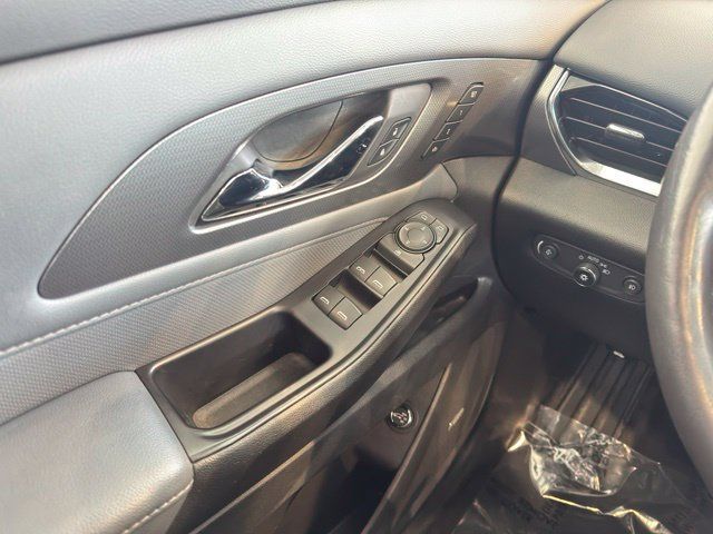 Used 2019 Chevrolet Traverse Premier w/ LPO, Floor Liner Package AWD/4WD image 36