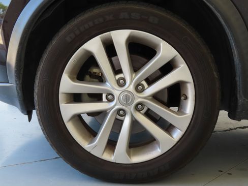 Used 2016 Nissan Juke S FWD image 25