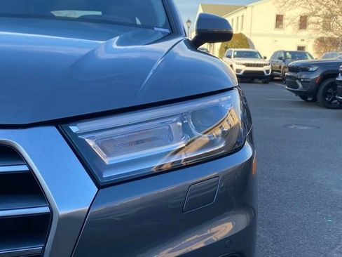 Used 2020 Audi Q5 2.0T Premium w/ Convenience Package image 14