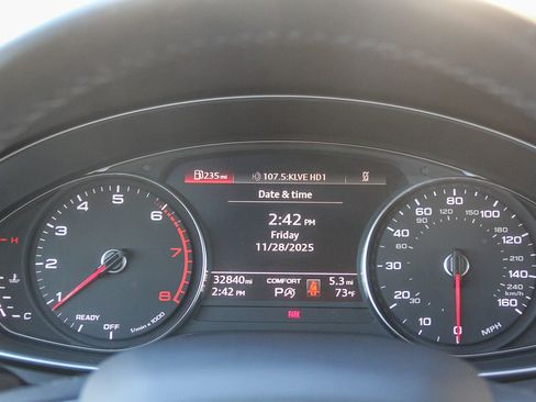 Used 2023 Audi Q5 2.0T Premium w/ Convenience Package image 25