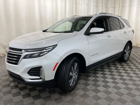 Certified 2024 Chevrolet Equinox Premier image 3