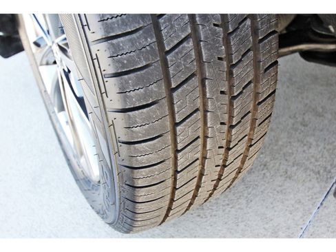 Used 2018 Toyota RAV4 Limited image 33