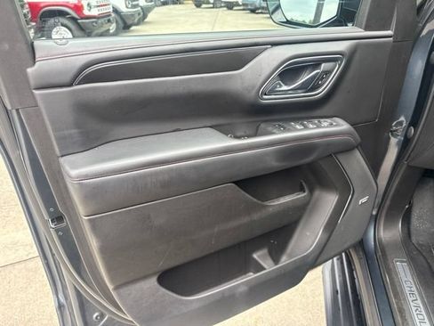 Used 2021 Chevrolet Tahoe RST w/ Luxury Package AWD/4WD image 38