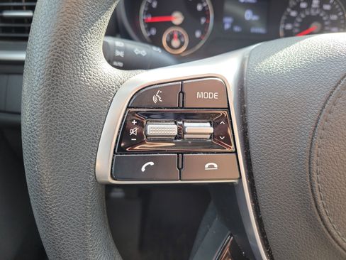 Used 2020 Kia Sorento LX image 27