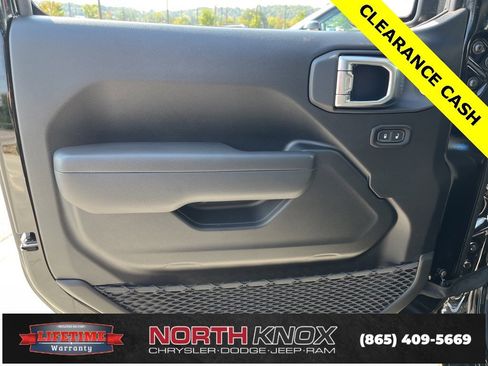 New 2025 Jeep Wrangler Unlimited Sport image 5