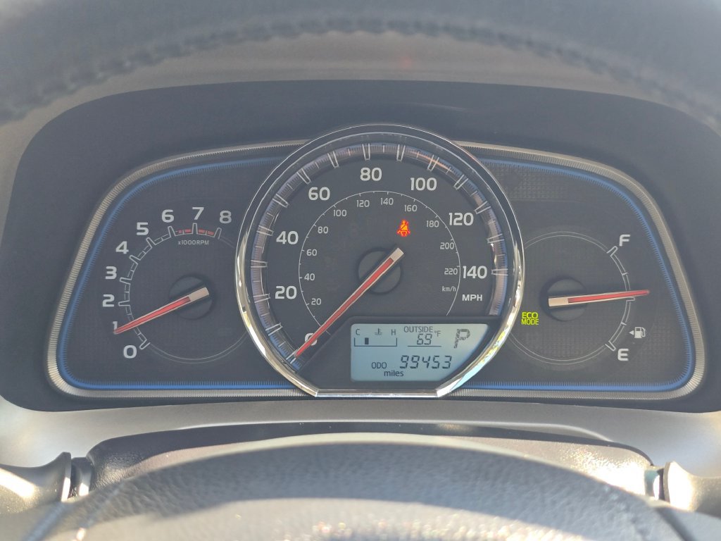 Used 2014 Toyota RAV4 Limited AWD/4WD image 22
